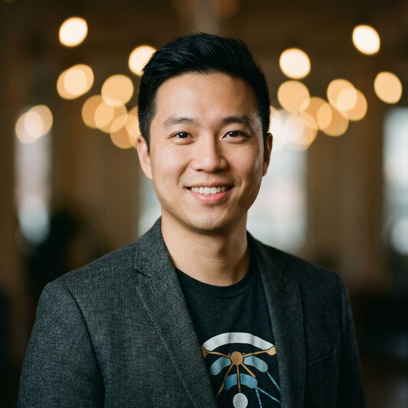 校花社区运营总监周文轩